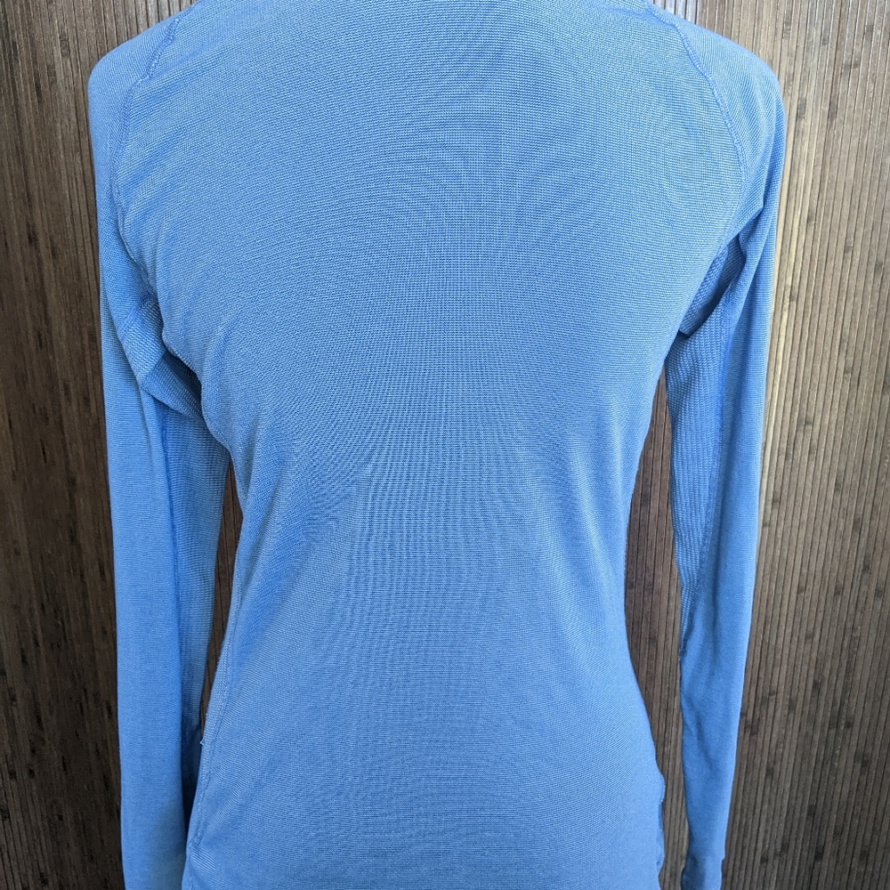 Patagonia Performance Base Layer - Medium - image 3
